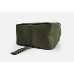 AVID CARP COMPOUND SMALL POUCH -Savage Gear shop a0430049 6 550x550w 1.jpg